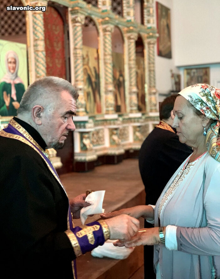 В Крестопоклонную неделю в соборе святой Матроны Московской в Майами совершили Таинство Соборования