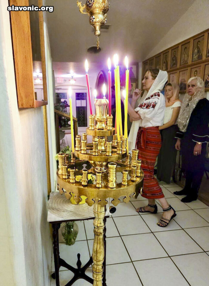 У храмах Слов'янського Вікаріатства відзначили Пасху Христову