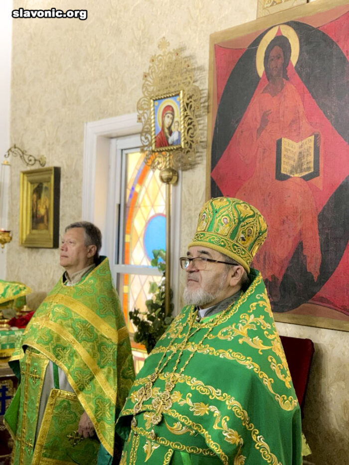 На праздник Троицы клирик Синодального Знаменского собора РПЦЗ перешел в Славянское Викариатство