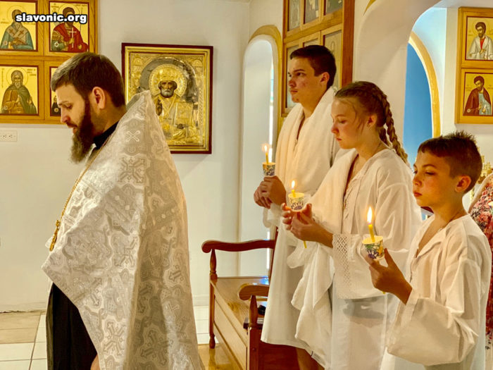В русском монастыре Флориды Викарий Славянского Викариатства крестил семерых детей