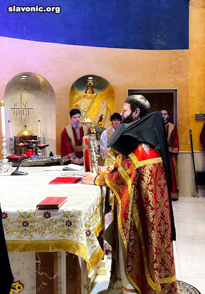 Клирики Славянского Викариатства поздравили архиепископа Елпидофора с днем небесного покровителя