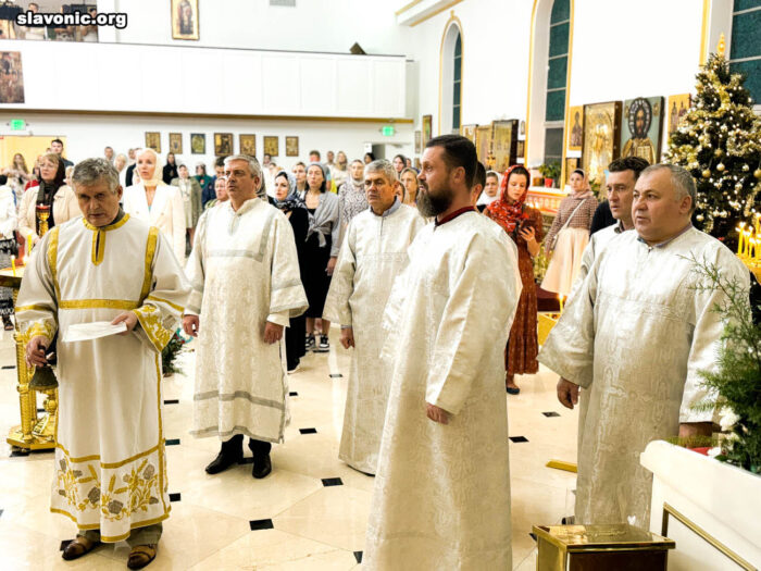 На свято Різдва Христового вікарій відправив Літургію в Маямському соборі