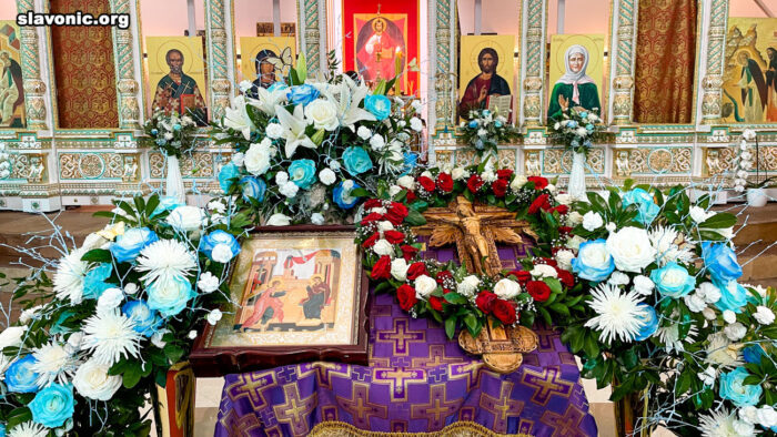У Хрестопоклонну неділю вікарій очолив Таїнство Єлеосвячення у соборі святої Матрони в Маями