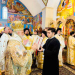 Викарий поздравил архиепископа Елпидофора с днем небесного покровителя