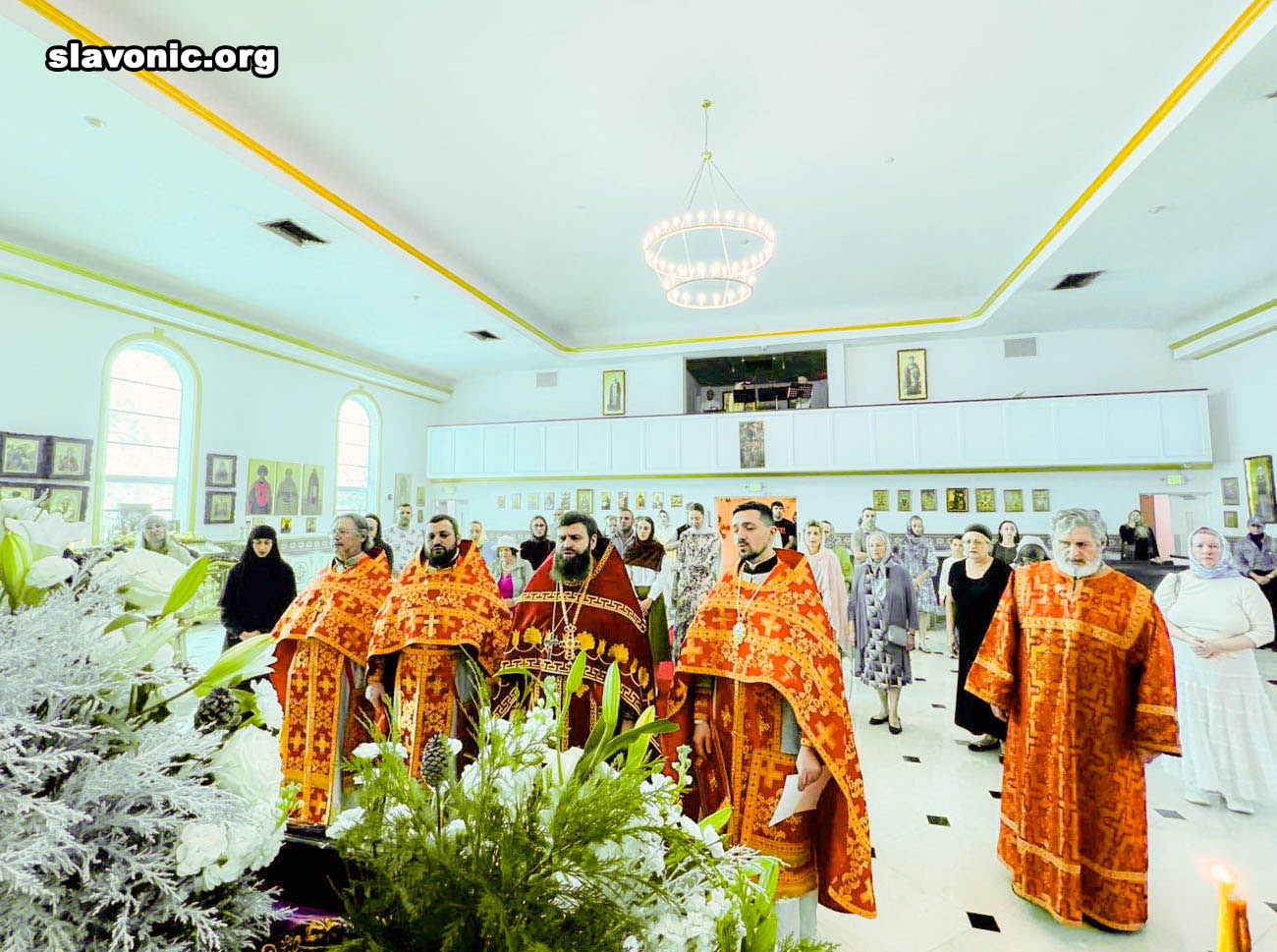 МАЙАМИ. В соборе святой Матроны молитвенно отметили 14-летие первого богослужения