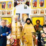 РЭД-БЭНК. В Свято-Николаевском храме совершено архиерейское богослужение в честь 75-летия основания прихода