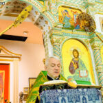 Викарий Славянского Викариатства совершил богослужения праздника Входа Господня в Иерусалим