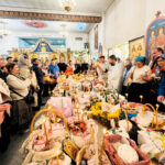 Тысячи людей посетили Бруклинский собор на Пасху