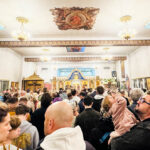 Тысячи людей посетили Бруклинский собор на Пасху