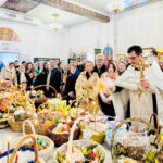 Освящение пасох в православной церкви в Бруклине